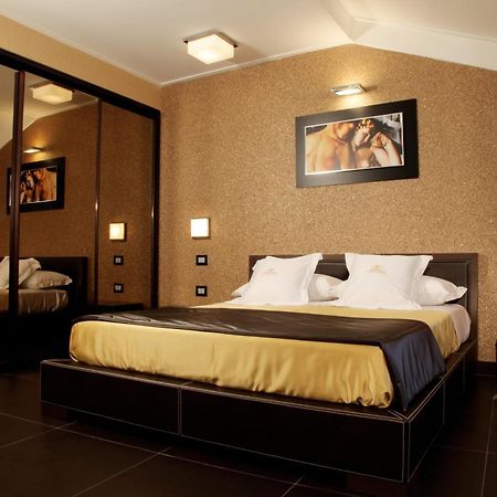 Hotel Cenacolo Сомма-Везувиана Экстерьер фото