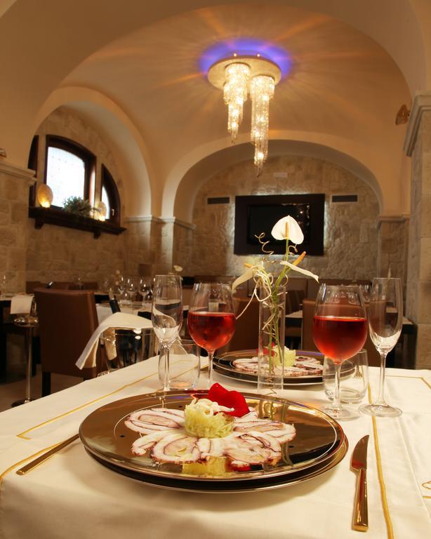 Hotel Cenacolo Сомма-Везувиана Экстерьер фото