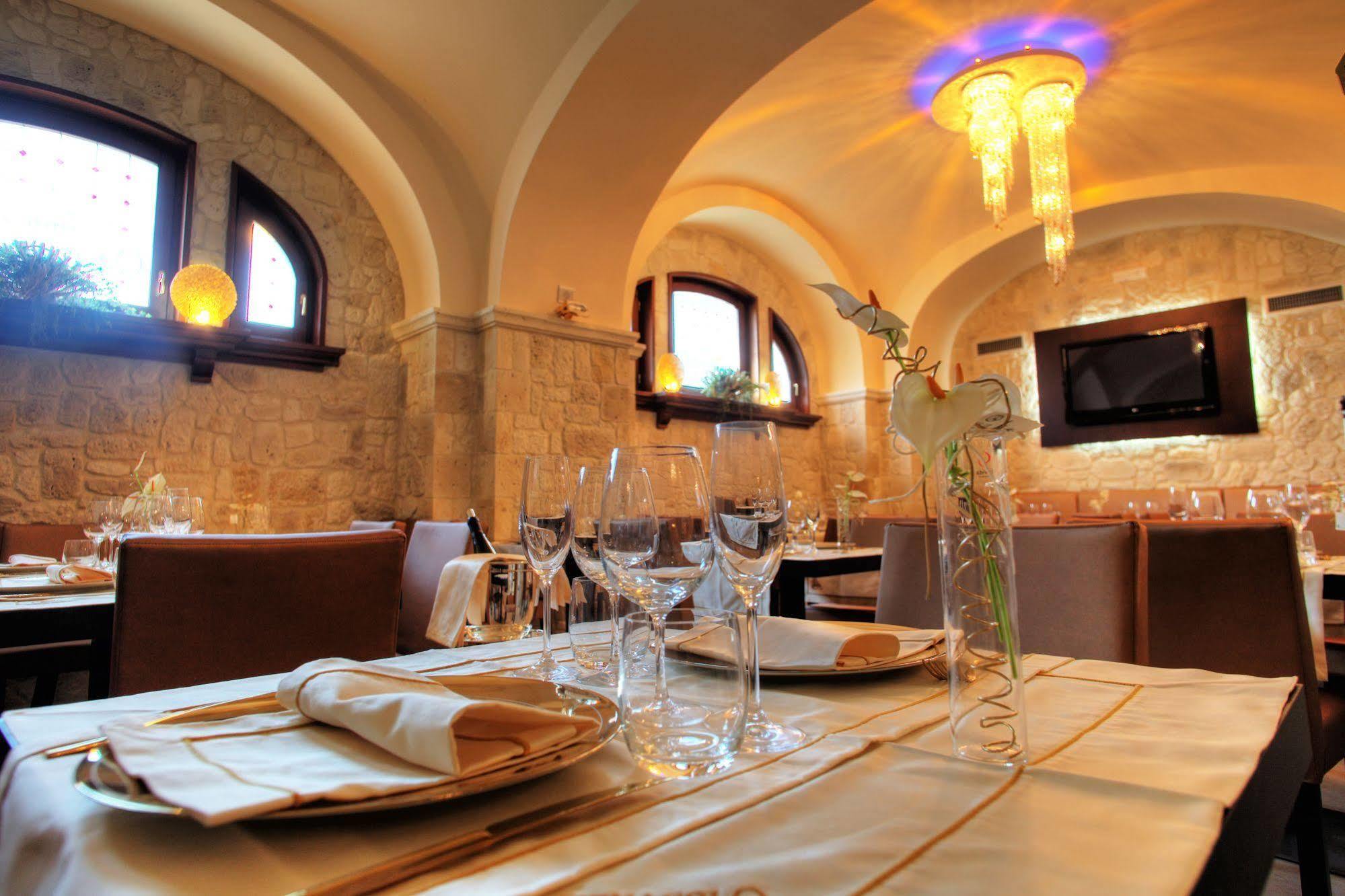 Hotel Cenacolo Сомма-Везувиана Экстерьер фото